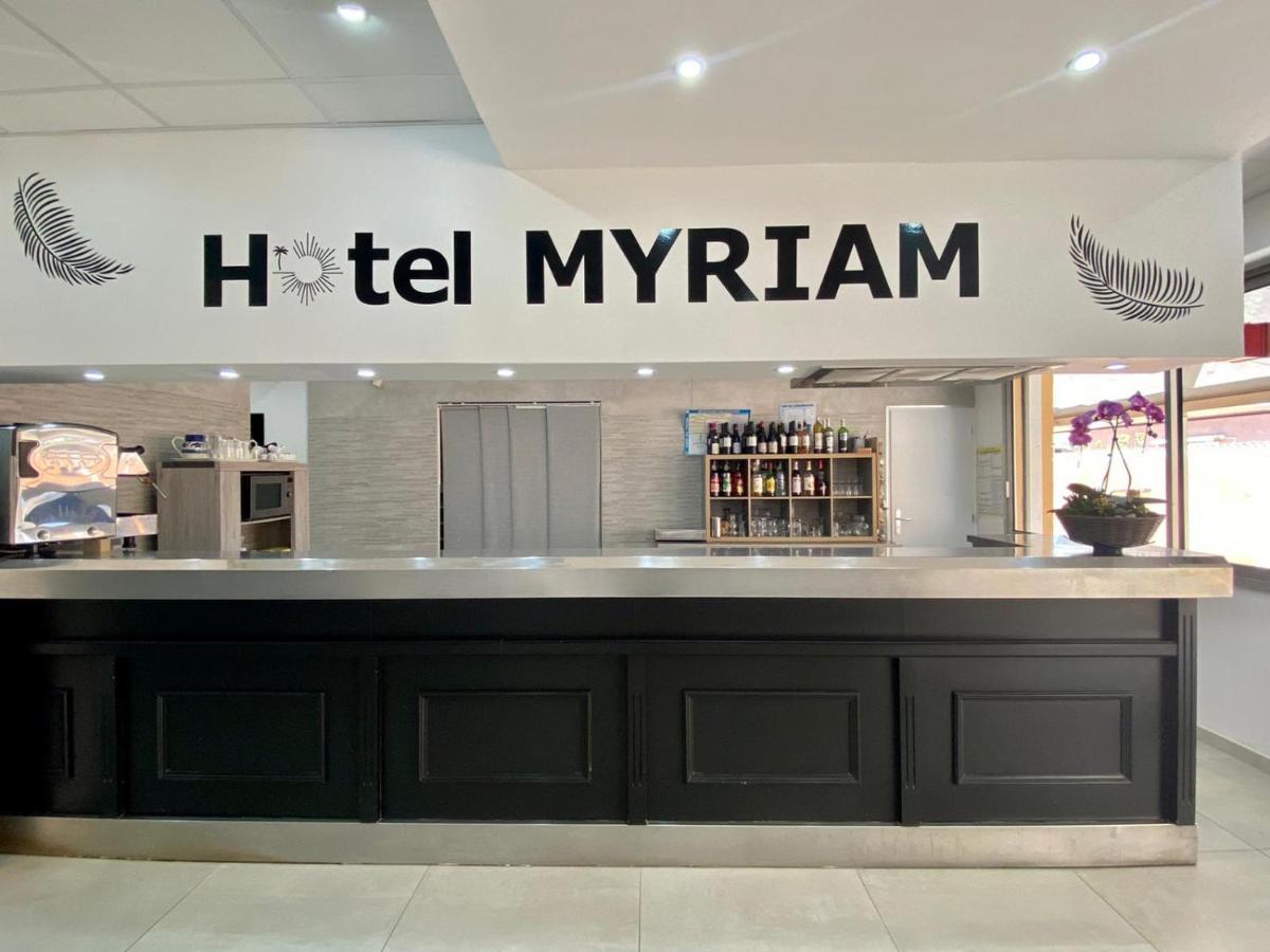 Hotel Myriam Vias Plage Bagian luar foto