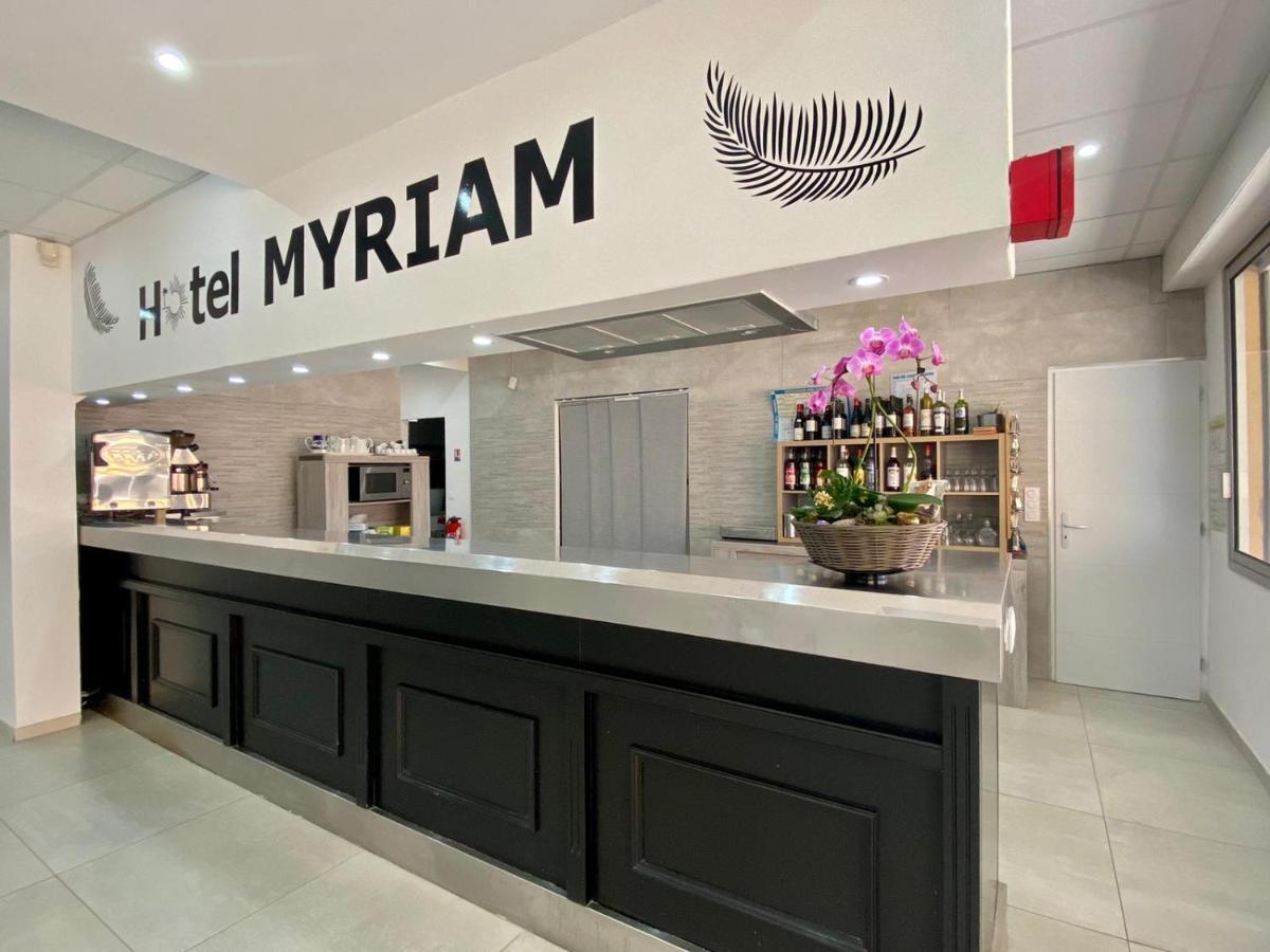 Hotel Myriam Vias Plage Bagian luar foto