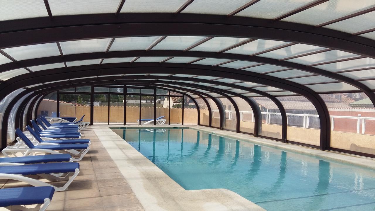 Hotel Myriam Vias Plage Bagian luar foto