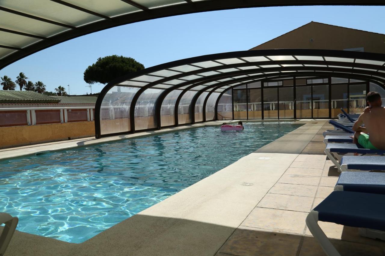Hotel Myriam Vias Plage Bagian luar foto